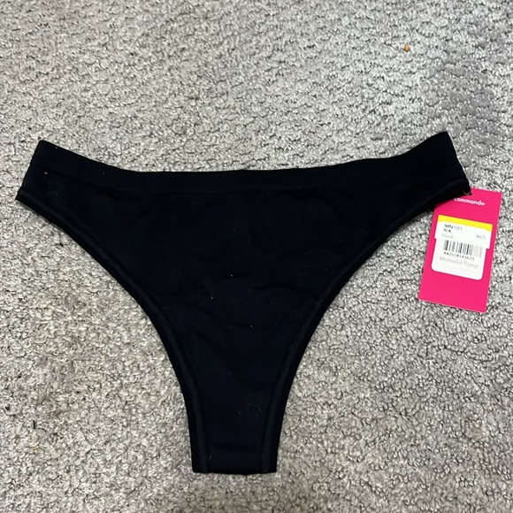 NWT Commando Black Minimalist Thong Medium Large - Picture 3 of 5